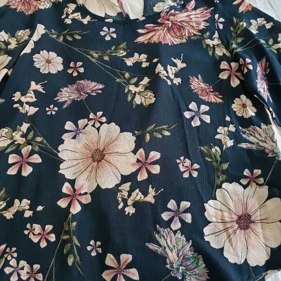 3/4 Sleeves Floral Top - Teal - Picture 5 of 6